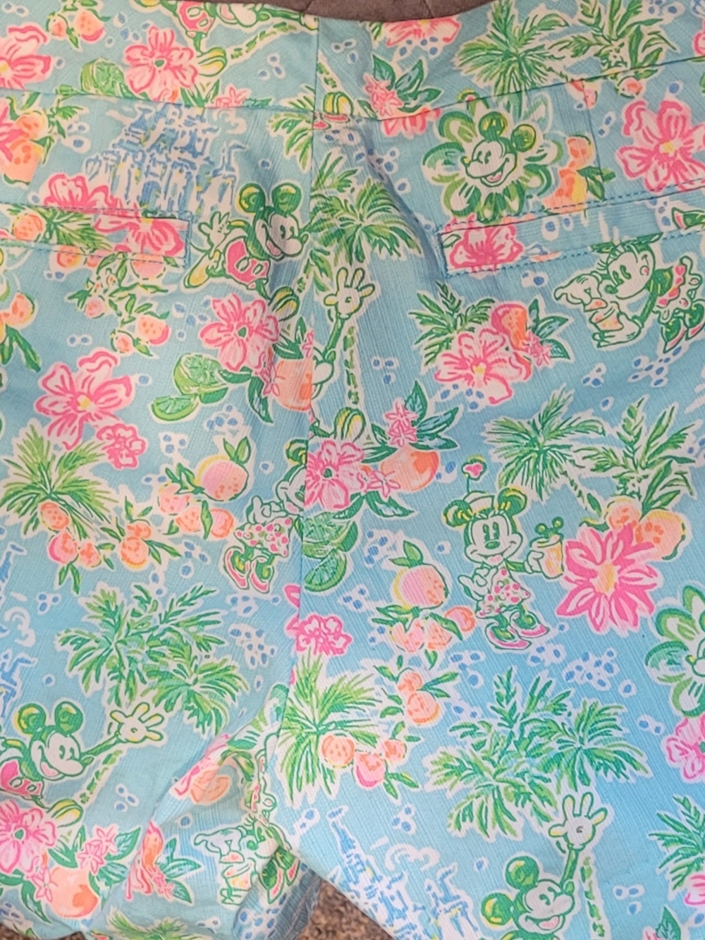 NWT Lilly Pulitzer Bright Floral & Mickey Print Blue Buttercup Shorts - Picture 7 of 9